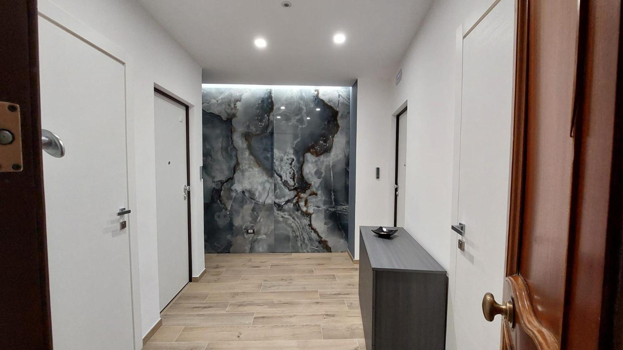 Bb Incentro Trani Bed & Breakfast Екстериор снимка